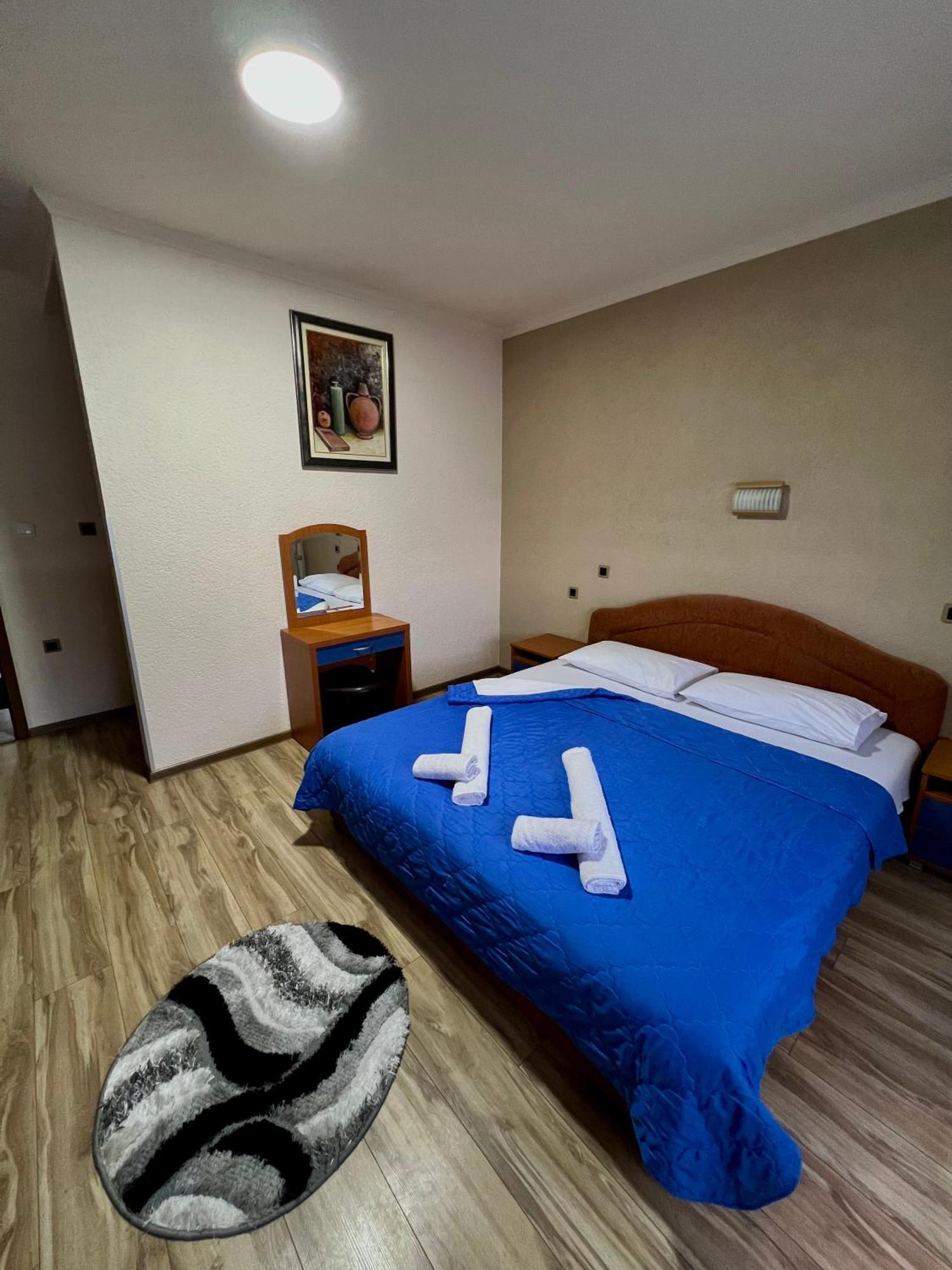 Motel Krstac 모이코바츠 외부 사진